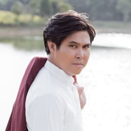 กวีร์ ช่วยสงค์