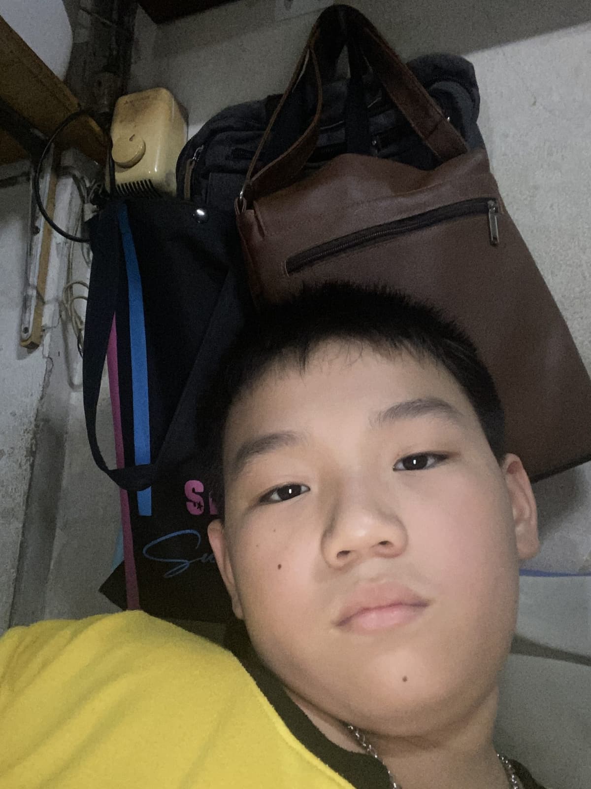 รับงานเป็นแอดมินขายของออนไลน์