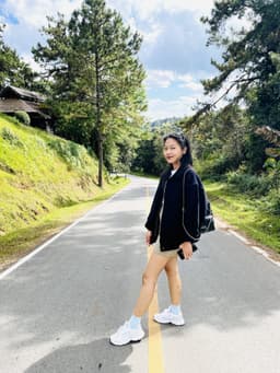Apinya