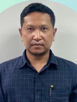 นราธิป มิ่งแก้ว