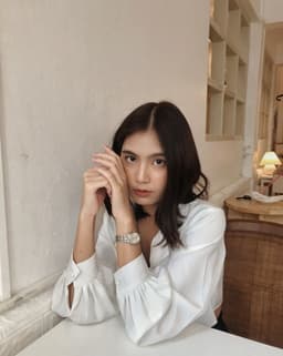 พนิดา แมงกลาง