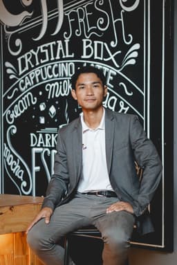 Thawatchai Yothapan