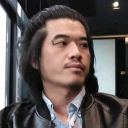 กีรติ แก่นท้าว